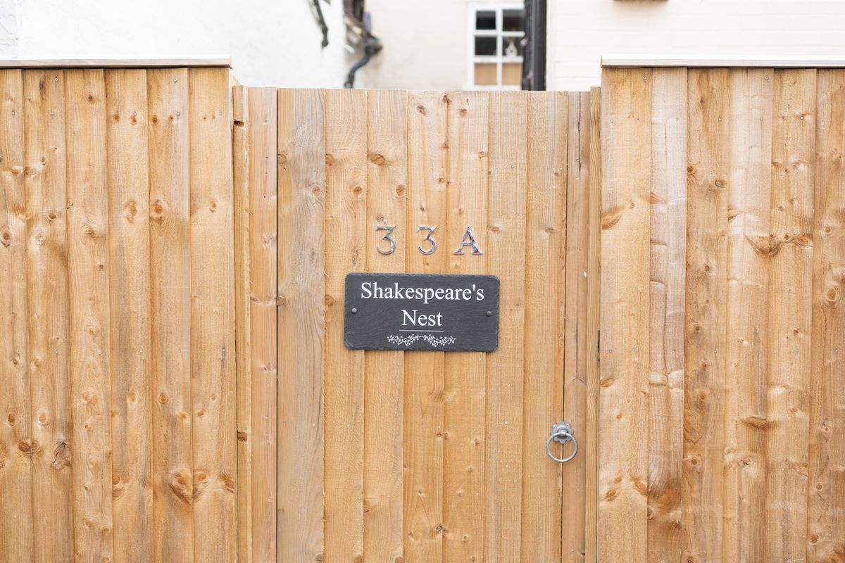 Short Stay Apartments in Stratford-upon-Avon | LussoLets